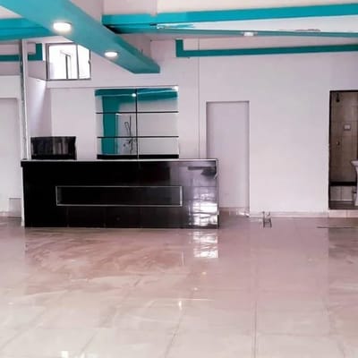 Alquilo Local Comercial en Avenida ideal para Odontologia segundo piso