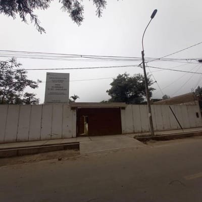 CASA DE AMPLIO METRAJE EN VENTA EN CHACLACAYO