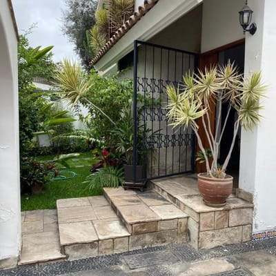 VENTA OCASIN casita  en condominio