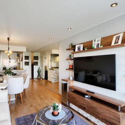 VENDO DUPLEX FRENTE AL PARQUE CASTILLA A DOS CUADRAS DE DOS DE MAYO