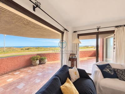 Apartamento en Manantiales frente al mar