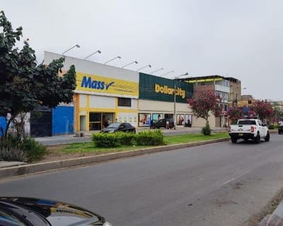 VENTA DE TERRENO COMERCIAL EN LOS OLIVOS VIVIENDA O COMERCIO