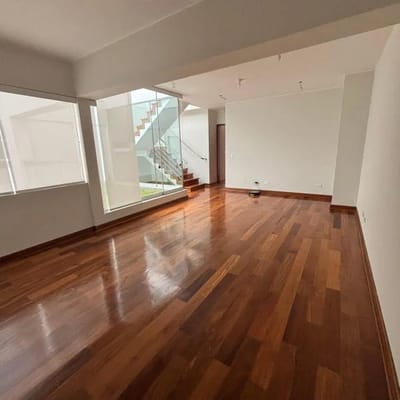 Venta de Duplex Chacarilla San Borja