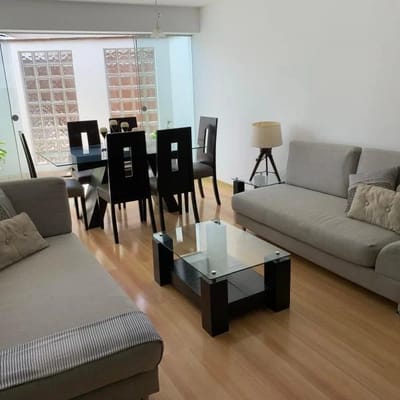 Venta  y alquiler Departamento primer piso Miraflores