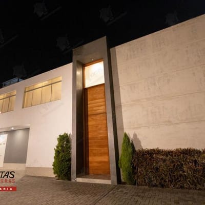 CASA EN CONDOMINIO EN VENTA EN LA MOLINA EXCELENTE UBICACION Y PRECIO