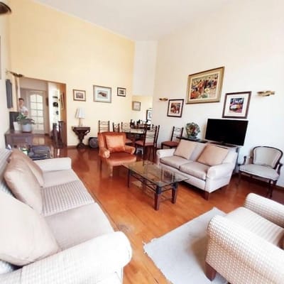 SE VENDE AMPLIO DUPLEX DE  DORMITORIOS EN TAMBO DE MONTERRICO US