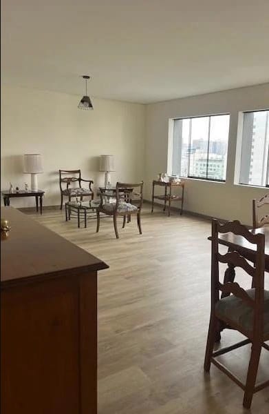 San Isidro departamento  dormitorios vendo  m  cochera