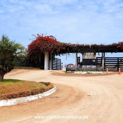 Exclusivos Lotes  m E Increbles Vistas Panormicas Al Mar a  Min de Lima