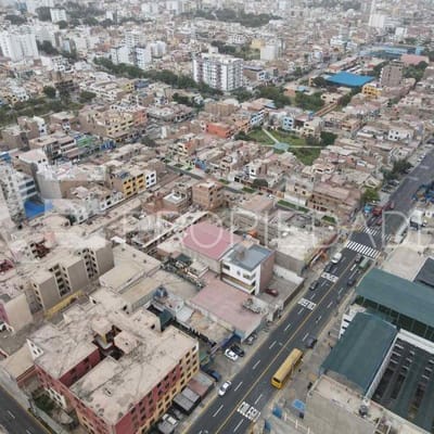R Venta de inmueble en La Paz San Miguel