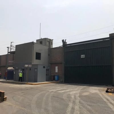 i Local industrial en Cajamarquilla  Venta