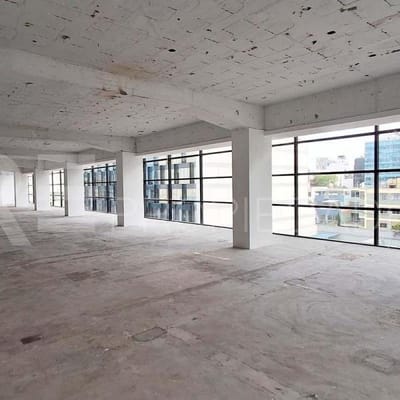 L Oficinas en Av Juan de Arona San Isidro  Alquiler