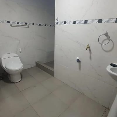 OCASIN DUPLEX EN PRIMER PISO CON FINOS ACABADOS   CHACARILLA SURCO