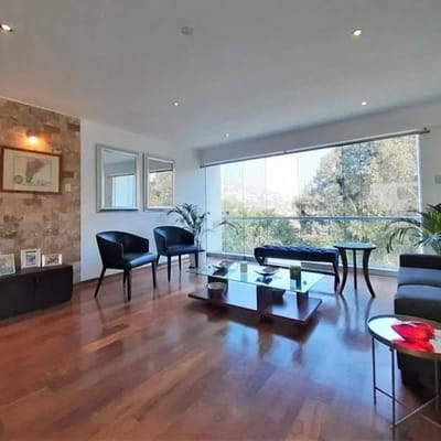 Exclusivo Triplex Frente a Parque  Acabados de Lujo