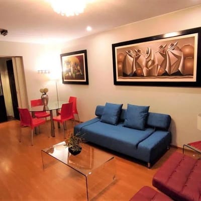 ALQUILER ACOGEDOR Y AMPLIO DEPARTAMENTO EN MIRAFLORES