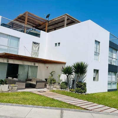 Venta de Casa en Condominio Mirador de Asia