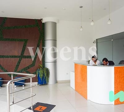 Weens Alquila Oficina  en Centro Empresarial del Agustino Limite con Santa Anita y Ate