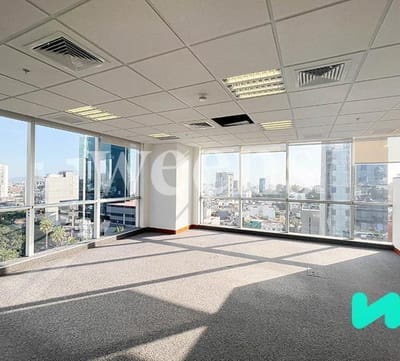 WEENS  VENDE O ALQUILA OFICINA EN SAN ISIDRO  CON VISTA PANORAMICA