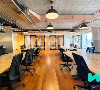 WEENS Business  Alquiler de Oficina  implementada y amoblada en San Isidro Desde  a m