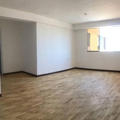 VENTA DE DEPARTAMENTO EN LA PERLA  AV SANTA ROSA