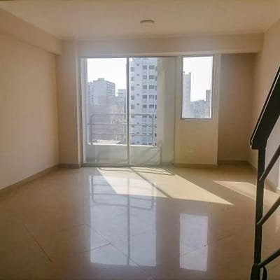 TRIPLEX EN LA MEJOR ZONA DE JESUS MARA