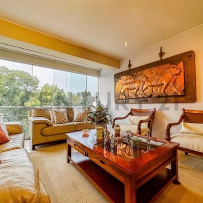VENTA DE DEPARTAMENTO DUPLEX CON  HABITACIONES EN SAN BORJA NORTE