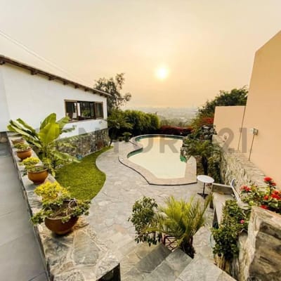 Alquiler de Espaciosa Casa Familiar en Los lamos de Monterrico  Surco