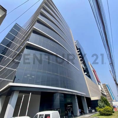OFICINA EN VENTA  MANUEL OLGUN FRENTE JOCKEY