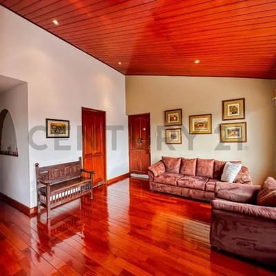 VENTA DE DEPARTAMENTO CON TERRAZA AMPLIA  SANTIAGO DE SURCO