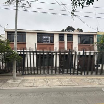 SE VENDE CASA COMO TERRENO