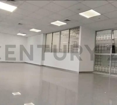 ALQUILER DE OFICINA EN BLUE BUILDING II