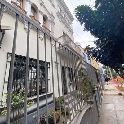 EXCELENTE OPORTUNIDAD DE INVERSION VENTA DEPARTAMENTO EN QUINTA EN LINCE