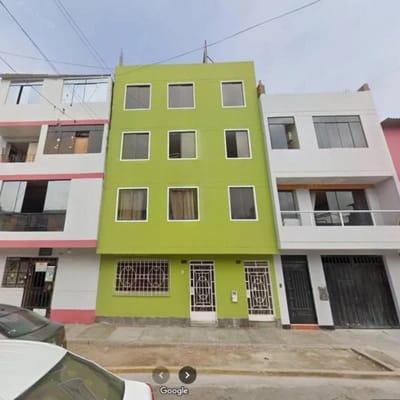 AMPLIO DEPARTAMENTO EN CERCADO DE LIMA