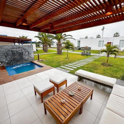 Venta casa de Playa en Condominio Tres Islas Km