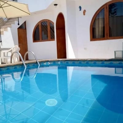 CASA EN VENTA EN EL MALECON DE PUNTA HERMOSA