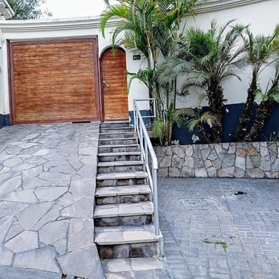 VENTA DE CASA EN LA PLANICIE