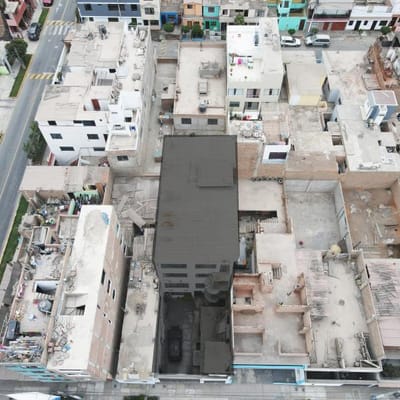 LOCAL COMERCIAL EN VENTA  LA PERLA