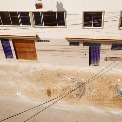 Alquilo Oficinas en Av Los Platinos Los Olivos Cerca a NIssan  m to piso