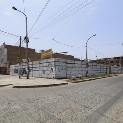 VENTA DE TERRENO COMERCIAL EN LOS OLIVOS