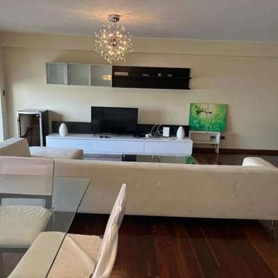 ALQUILO DPTO COUNTRY CLUB  SAN ISIDRO BIEN UBICADO Y AMOBLADO DE   M
