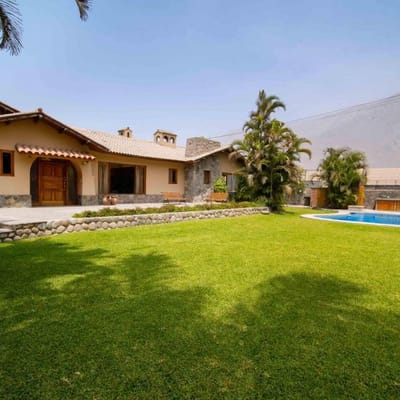 PROPIETARIO SE VUELVE LOCO Y REMATA SU CASA