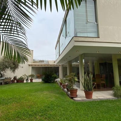 Ocasin casa Calle Augusto Angulo  Urb Aurora Miraflores