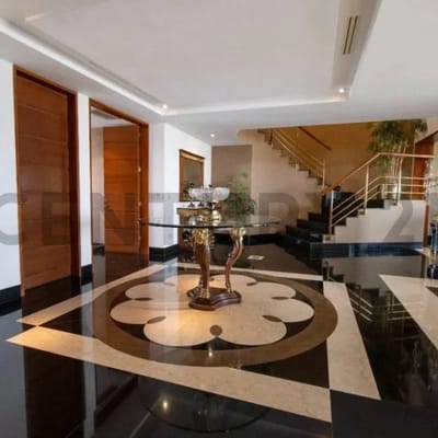 ESPECTACULAR PENTHOUSE DE LUJO CON VISTA A TODO EL CAMPO DE GOLF DE SAN ISIDRO