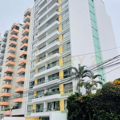 Oportunidad Departamento de d con balcn exterior en Juan de Aliaga