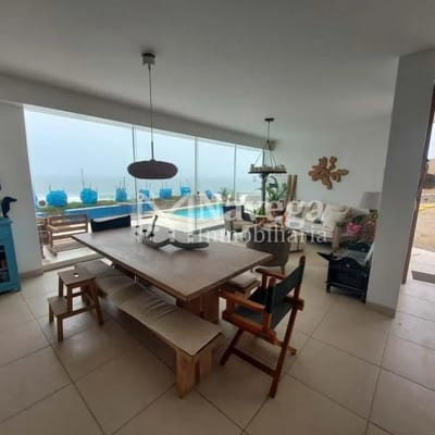 CASA DE PLAYA EN VENTA EN CAETE EN PLAYA PUNTA CORRIENTES DE m KM