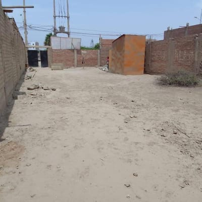 VENDO TERRENO PLANO m fte parque Asoc La Alameda del Norte  Puente Piedra