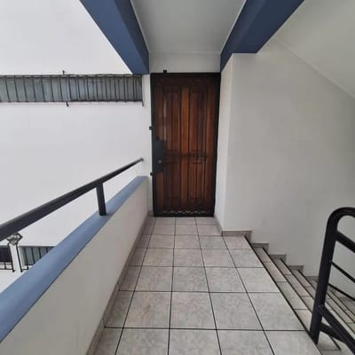 Vendo un amplio departamento en La Molina