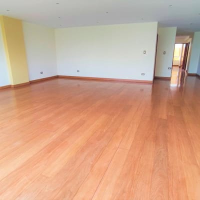 VENDO FLAT MT  CORPAC SAN ISIDRO NO PAGA ALCABALA