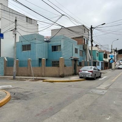 Casa en venta para remodelar de esquina m San miguelito