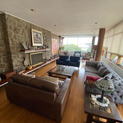 Ocasin  Venta de Lindo departamento  remodelado  en Miraflores