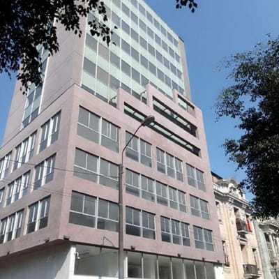 Local Comercial frente Universidad Villarreal  Centro Historico de Lima